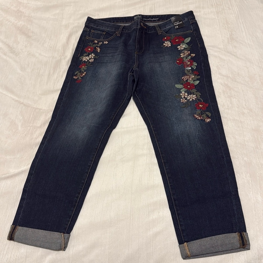 Relaxed Boyfriend Jeans by New York & Company